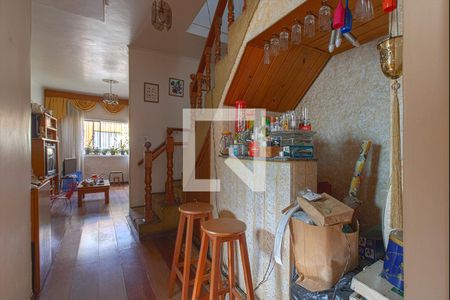 Casa à venda com 300m², 3 quartos e 2 vagas Casa à venda com 300m², 3 quartos e 2 vagasárea reservada ao bar_4