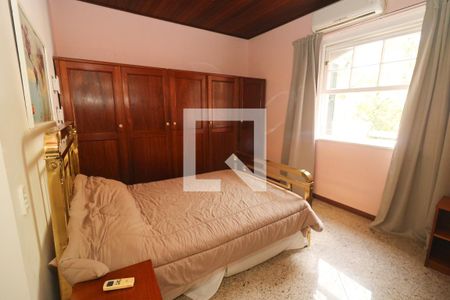 Casa à venda com 400m², 4 quartos e 2 vagasSuíte 3