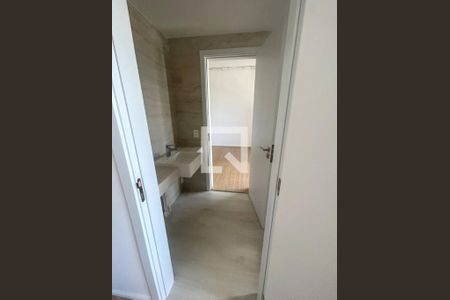 Apartamento à venda com 202m², 4 quartos e 3 vagas Apartamento à venda com 202m², 4 quartos e 3 vagasBanheiro 3