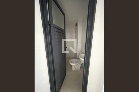 Apartamento à venda com 202m², 4 quartos e 3 vagas Apartamento à venda com 202m², 4 quartos e 3 vagasBanheiro de serviço