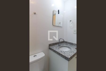Apartamento para alugar com 54m², 2 quartos e 1 vaga Apartamento para alugar com 54m², 2 quartos e 1 vagaBanheiro