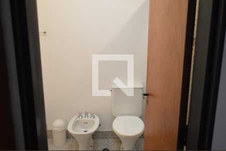 Apartamento à venda com 115m², 1 quarto e 2 vagasBanheiro da Suíte
