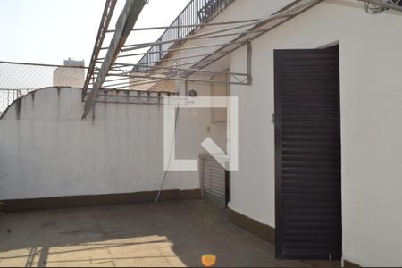 Apartamento à venda com 115m², 1 quarto e 2 vagasVaranda