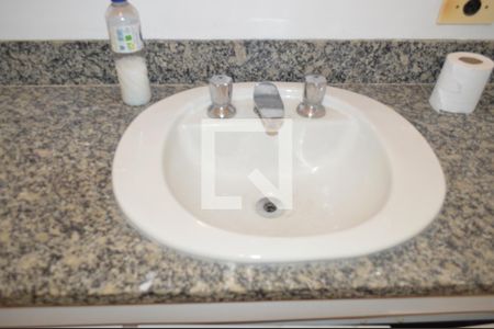 Apartamento à venda com 115m², 1 quarto e 2 vagasBanheiro da Suíte