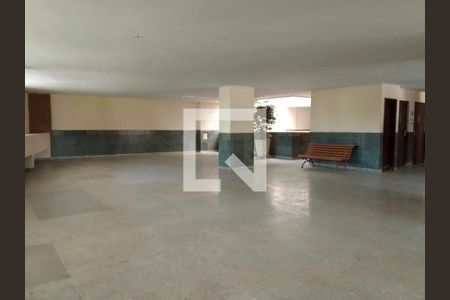 Apartamento para alugar com 79m², 2 quartos e 1 vaga Apartamento para alugar com 79m², 2 quartos e 1 vagaÁrea comum - Salão de festas