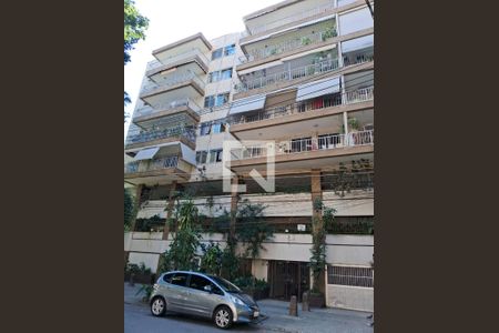 Apartamento para alugar com 79m², 2 quartos e 1 vaga Apartamento para alugar com 79m², 2 quartos e 1 vagaFachada