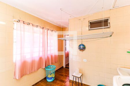 Casa à venda com 250m², 3 quartos e 3 vagasÁrea de Serviço