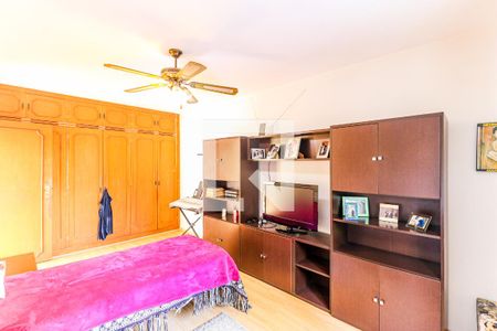 Casa à venda com 250m², 3 quartos e 3 vagasQuarto 2