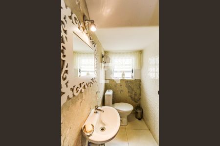 Casa à venda com 250m², 3 quartos e 3 vagasLavabo