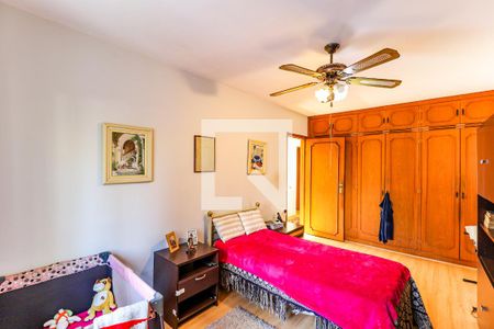 Casa à venda com 250m², 3 quartos e 3 vagasQuarto 2