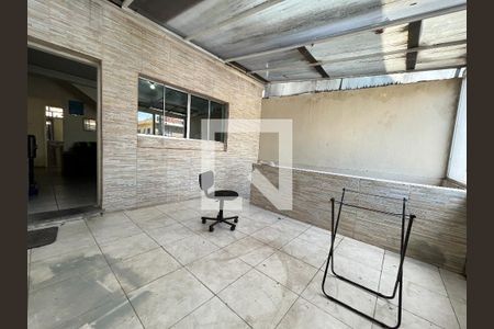 Casa à venda com 100m², 2 quartos e 2 vagasÁrea externa