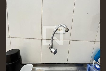 Casa à venda com 100m², 2 quartos e 2 vagasCozinha 