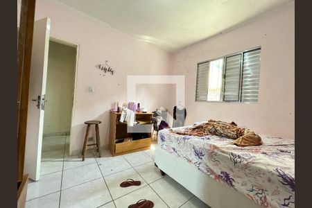 Casa à venda com 100m², 2 quartos e 2 vagasQuarto 2