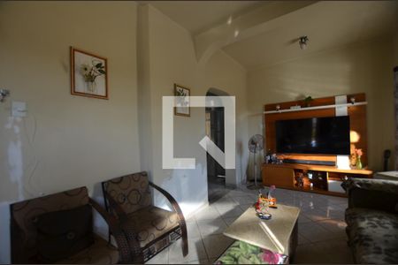 Sala de casa para alugar com 3 quartos, 360m² em Irajá, Rio de Janeiro