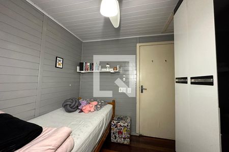 Casa à venda com 70m², 3 quartos e 2 vagasQuarto 2 
