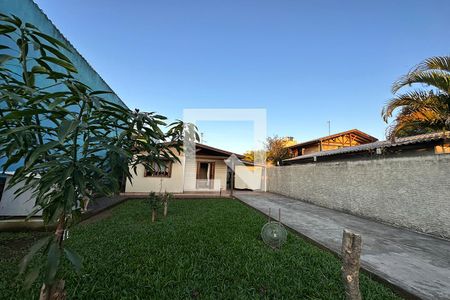 Casa à venda com 70m², 3 quartos e 2 vagasÁrea Externa