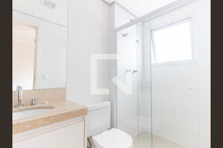 Apartamento à venda com 183m², 3 quartos e 4 vagas Apartamento à venda com 183m², 3 quartos e 4 vagasBanheiro da Suíte 2