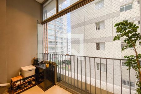 Varanda de kitnet/studio à venda com 1 quarto, 27m² em Vila Mariana, São Paulo