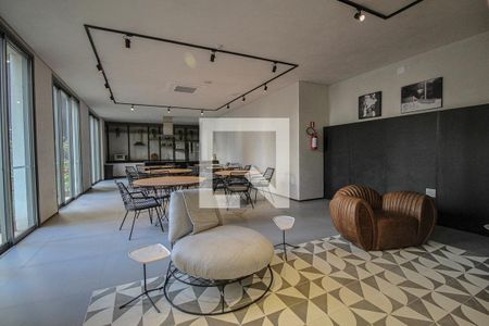 Studio à venda com 27m², 1 quarto e sem vaga Studio à venda com 27m², 1 quarto e sem vagaÁrea comum - Salão de festas