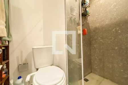 Studio à venda com 27m², 1 quarto e sem vaga Studio à venda com 27m², 1 quarto e sem vagaBanheiro