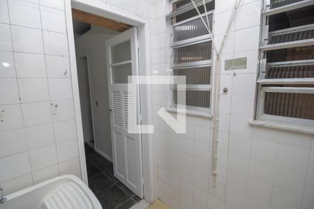 Apartamento para alugar com 66m², 2 quartos e 1 vaga Apartamento para alugar com 66m², 2 quartos e 1 vagaÁrea de Serviço