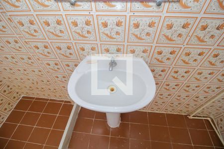 Apartamento para alugar com 66m², 2 quartos e 1 vaga Apartamento para alugar com 66m², 2 quartos e 1 vagaBanheiro da Suíte