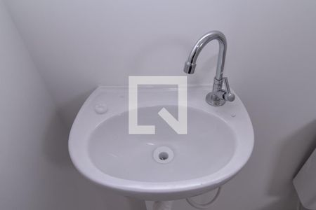Banheiro de apartamento para alugar com 1 quarto, 35m² em Vila Bela, São Paulo