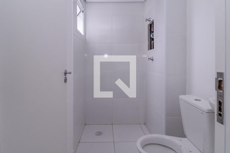 Banheiro de apartamento para alugar com 1 quarto, 35m² em Vila Alpina, São Paulo