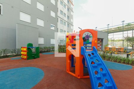 Apartamento à venda com 42m², 2 quartos e sem vagaCondomínio - Playground 