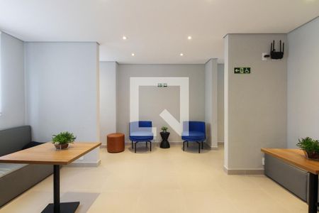 Apartamento à venda com 42m², 2 quartos e sem vagaCondomínio - Salão de Festas 