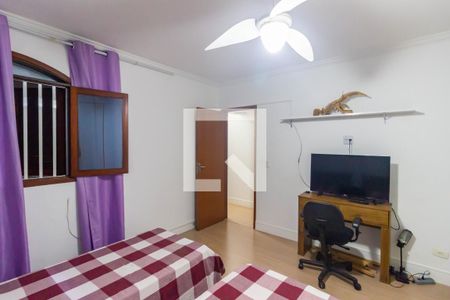 Casa à venda com 298m², 3 quartos e 2 vagasQuarto 2