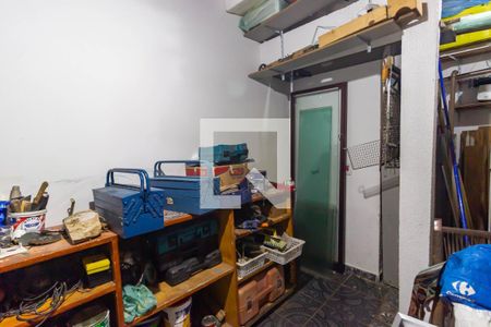 Casa à venda com 298m², 3 quartos e 2 vagasDeposito