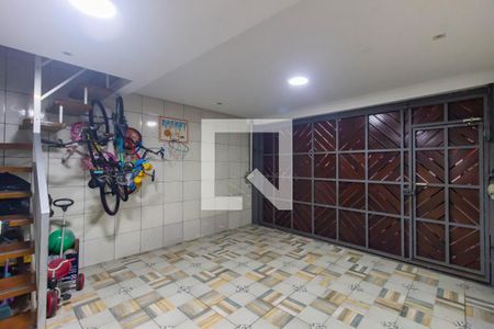 Casa à venda com 298m², 3 quartos e 2 vagasÁrea de Serviço