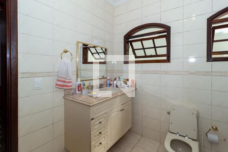 Casa à venda com 198m², 3 quartos e 2 vagasBanheiro da Suíte