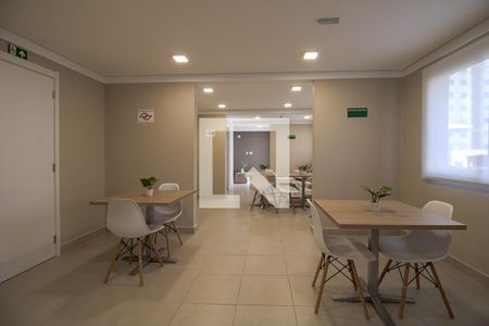 Apartamento à venda com 33m², 2 quartos e sem vagaÁrea comum salão de festas