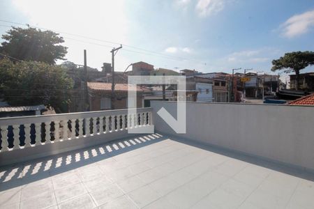 Casa à venda com 360m², 5 quartos e 3 vagas Casa à venda com 360m², 5 quartos e 3 vagasTerraço