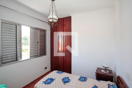 Casa à venda com 360m², 5 quartos e 3 vagas Casa à venda com 360m², 5 quartos e 3 vagasQuarto 02