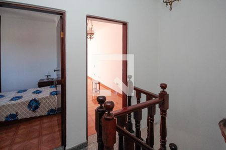 Casa à venda com 360m², 5 quartos e 3 vagas Casa à venda com 360m², 5 quartos e 3 vagasHall dos Quartos