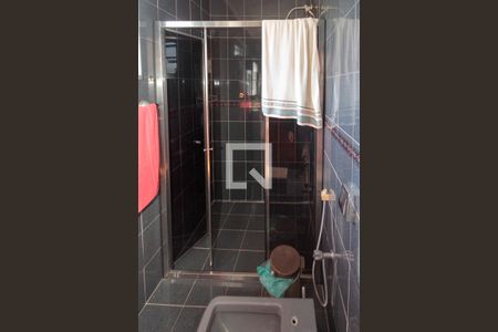 Casa à venda com 360m², 5 quartos e 3 vagas Casa à venda com 360m², 5 quartos e 3 vagasBanheiro