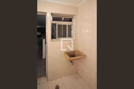 Casa à venda com 360m², 5 quartos e 3 vagas Casa à venda com 360m², 5 quartos e 3 vagasÁrea de Serviço