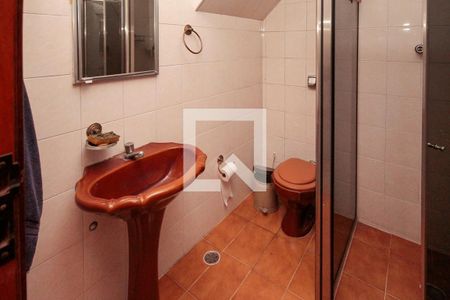 Casa à venda com 360m², 5 quartos e 3 vagas Casa à venda com 360m², 5 quartos e 3 vagasBanheiro de serviço