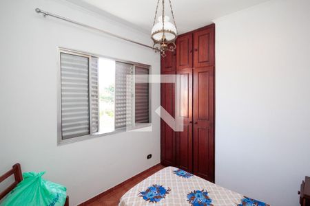 Casa à venda com 360m², 5 quartos e 3 vagas Casa à venda com 360m², 5 quartos e 3 vagasQuarto 02