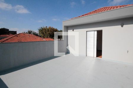 Casa à venda com 360m², 5 quartos e 3 vagas Casa à venda com 360m², 5 quartos e 3 vagasTerraço