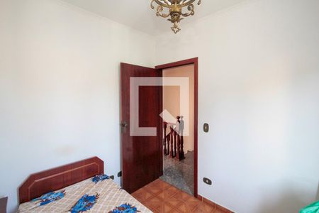 Casa à venda com 360m², 5 quartos e 3 vagas Casa à venda com 360m², 5 quartos e 3 vagasQuarto 02