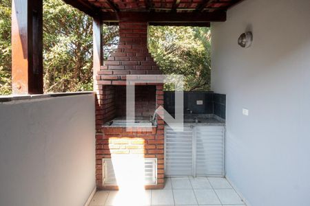 Casa à venda com 360m², 5 quartos e 3 vagas Casa à venda com 360m², 5 quartos e 3 vagasEspaço Gourmet