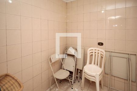 Casa à venda com 360m², 5 quartos e 3 vagas Casa à venda com 360m², 5 quartos e 3 vagasÁrea de Serviço