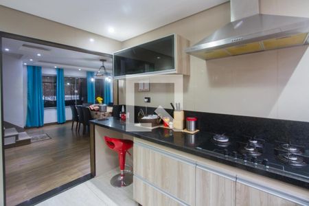 Casa à venda com 140m², 3 quartos e 2 vagasCozinha