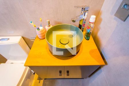 Apartamento à venda com 120m², 2 quartos e 2 vagas Apartamento à venda com 120m², 2 quartos e 2 vagasBanheiro do quarto 1