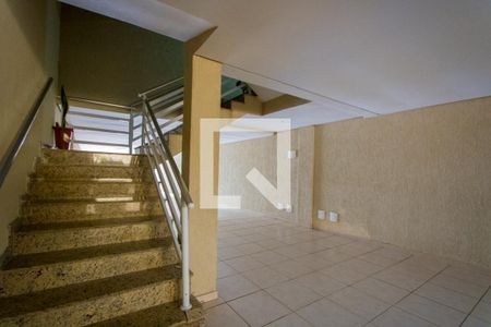 Apartamento à venda com 120m², 2 quartos e 2 vagas Apartamento à venda com 120m², 2 quartos e 2 vagasGaragem