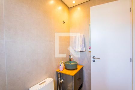 Apartamento à venda com 120m², 2 quartos e 2 vagas Apartamento à venda com 120m², 2 quartos e 2 vagasBanheiro do quarto 1